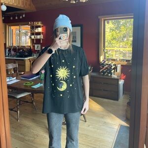 Hippie Sun/moon tee size L